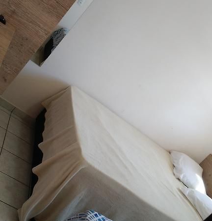 Dormitorio Canarinhoゴイアニア エクステリア 写真