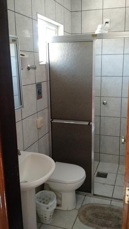 Dormitorio Canarinhoゴイアニア エクステリア 写真